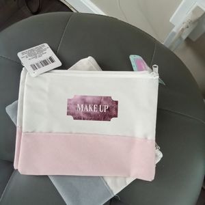 Cosmetic bags
